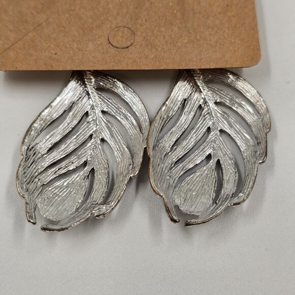 2 Set of Earrings Feather Shape Enameled Rhinestone & Avon Boho Weave Multicolor - Picture 12 of 12